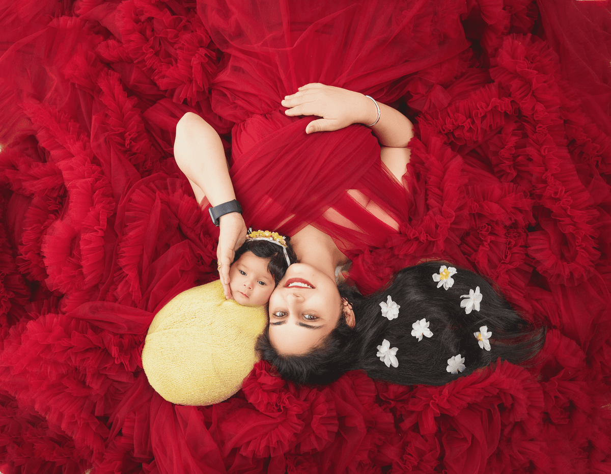 Artistic newborn photograph of a sleeping baby 5